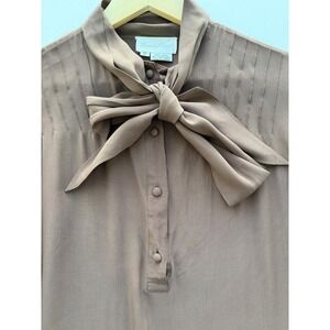 VTG 80s Silk Secretary Dress Mocha Brown 10 Pussybow Pleated Pockets Teachercore